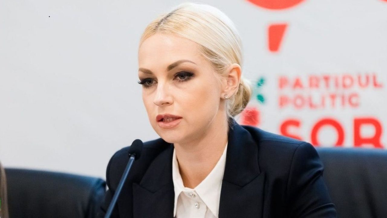 Однааако... прокуратура потребовала приговорить оппозиционного депутата Марину Таубер к 13 годам тюрьмы и объявить её в розыск. Гособвинитель также настаивает на запрете занимать публичные, партийные или бухгалтерские должности на 5 лет и конфискации 9.7 млн леев. Интересно, что скажет суд?