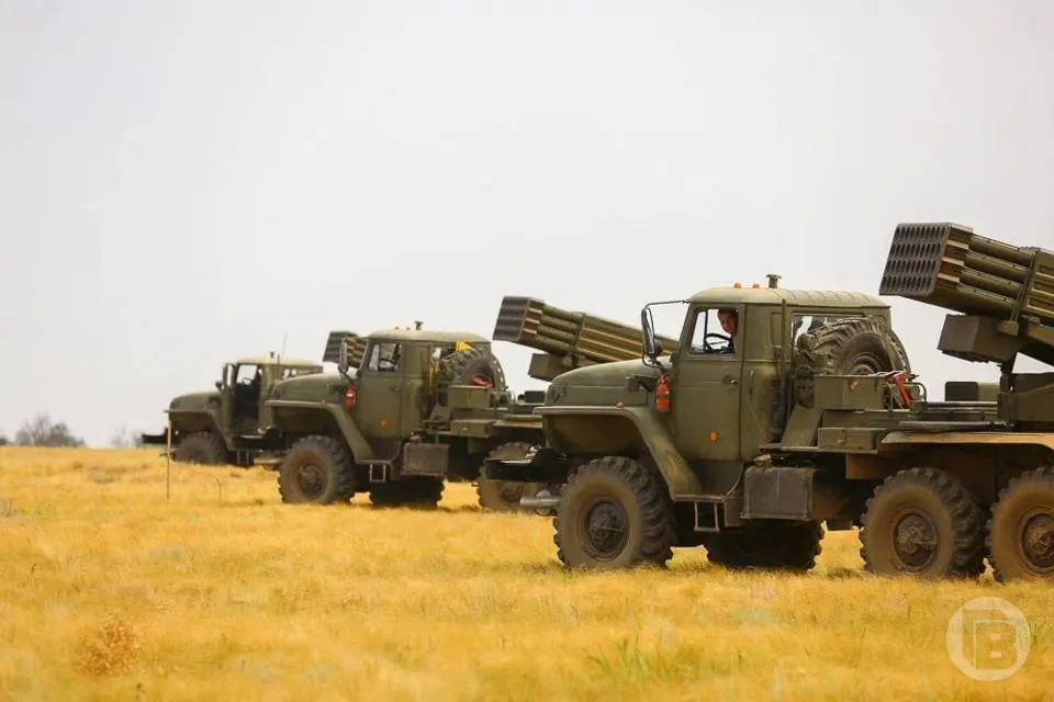 Беспилотную опасность объявили на 18 минут в Волгоградской области с 07 04 мск до 07 22 мск 3 мая говорится в приложении МЧС России
