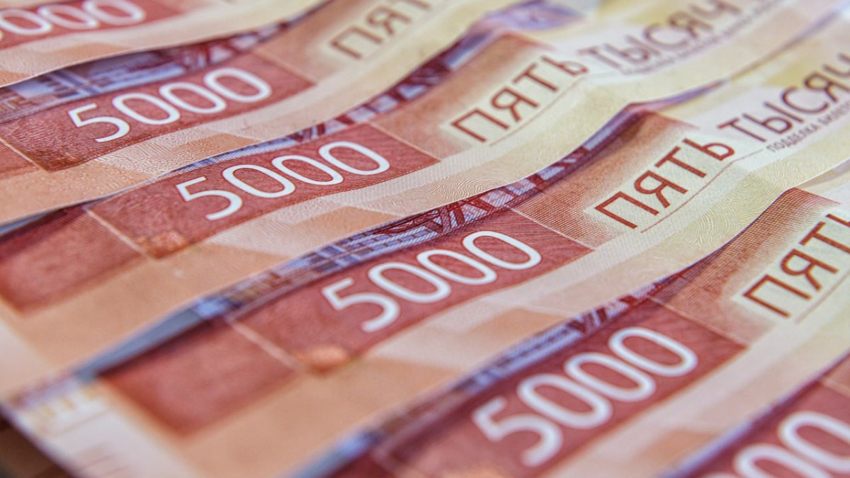 Самарским семьям хотят открыть новые возможности для налогового вычета Депутаты Госдумы выступили с предложением учредить в России новую форму социального налогового вычета Он будет предназначен для семей воспитывающих детей в возрасте до трех лет и распространяться на приобретение детских товаров первой необходимости а также на оплату услуг по уходу за детьми Законопроект предполагающий соответствующие изменения был направлен на рассмотрение в правительство Российской Федерации для получения заключения Подробности читайте на сайте ГТРК Самара MAX lВК lОК lСАЙТ