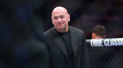 Уайт — о UFC в России: Трамп и Путин должны решить это   Генеральный директор UFC Дана Уайт высказался о проведении турнира в России.  Читать далее