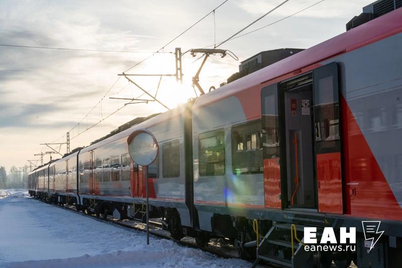 Проезд в электричках подорожает в Челябинской области С 1 марта один километр пути будет стоить 3 рубля 70 копеек Повышение затронет маршруты АО Свердловская пригородная компания и АО Башкортостанская пригородная пассажирская компания Последний раз цены на проезд в электричках поднимали в январе этого года Тогда тариф установили на отметке 3 рубля 49 копеек за километр Подписаться на канал ЕАН Челябинск