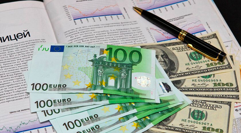 Официальные курсы доллара США и евро к рублю РФ, действующие в России с 25 июля Центральный банк Российской Федерации установил с 25 июля 2025 года на территории РФ следующие официальные курсы доллара США и евро к рублю РФ: 1 доллар США 78,8623 руб. 1 евро 93,3362 руб.... Подробнее>>>