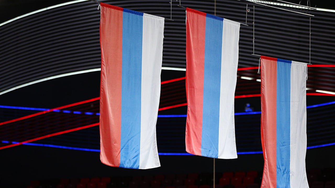 МПК допустил сборную России на Паралимпийские игры 2026 в обход международных федераций 23 октября прошлого года пресс служба Международного паралимпийского комитета сообщила что из за позиции международных федераций у россиян нет возможности отобраться на зимнюю Паралимпиаду 2026 года Сегодня ситуация поменялась IPC изменил свое решение и проинформировал ПКР и все членские организации о том что в лыжных гонках горнолыжном спорте и сноуборде ПКР на общих условиях может подавать заявки на получение двухсторонних приглашений цитирует Матч ТВ президента Паралимпийского комитета России Павла Рожкова