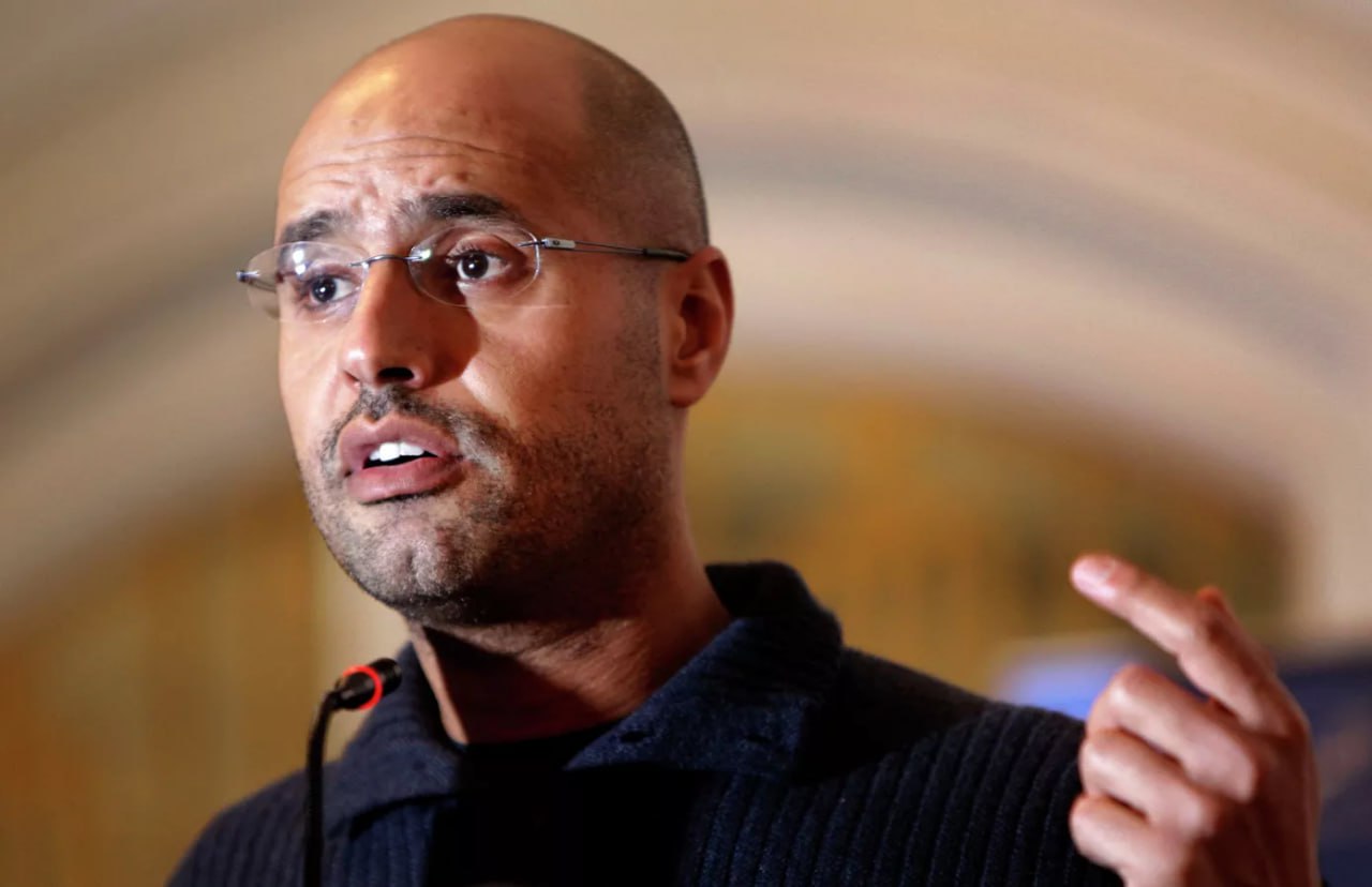 Сын Каддафи Сейф аль Ислам мог погибнуть в вооруженном столкновении к югу от Триполи пишет Abaad News UPD Сын бывшего лидера Ливии погиб при нападении на его дом в городе Зинтан на северо западе страны уточнил РИА Новости источник Подписаться на РИА Новости