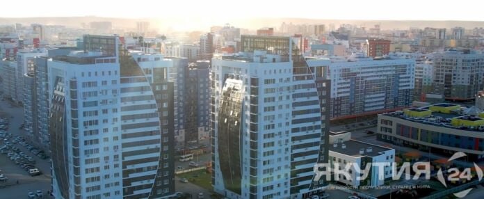 Производственный календарь на 2026 год не предусматривает шестидневные рабочие недели В 2026 году россиян ожидают изменения в производственном календаре Шестидневные рабочие недели подобные тем что были перед Днем народного единства в ноябре текущего года не предусмотрены как минимум до 2027 года Подробнее читайте по ссылке Фото Семен Аммосов Якутия 24 yk24 ru в MAX Telegram ВК VK Видео