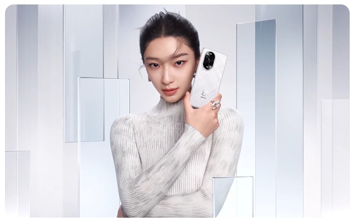 Huawei не верит в компактные смартфоны Пока почти все крупные Android бренды выпускают модели с экраном около 6 3 дюйма а Huawei намеренно обходит сегмент стороной В 2026 м компанию ждёт релиз линейки Pura 90 среднеформатные смартфоны с экранами и ещё более крупные варианты с 6 3 и 6 8 дюймов соответственно О компактных гаджетах речи не идёт вовсе Они уже давно поняли что рынок всю жизнь катается от лопат до компактов и обратно