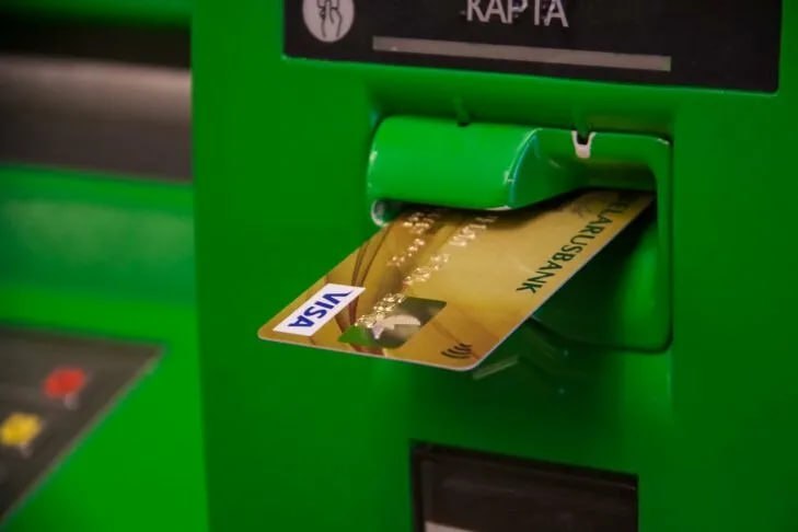 Внимание Беларусбанк до 29 декабря включительно проводит плановые технические работы  В субботу 27 декабря с 1 00 до 10 00 и в воскресенье  28 декабря с 1 00 до 10 00 по карточкам Беларусбанка будут недоступны следующие операции оплата покупок в том числе на маркетплейсах снятие наличных средств оплата коммунальных платежей в ЕРИП просмотр баланса переводы с карты на карту Сайт TikTok VK Instagram YouTube ОК Стикерпак ВВ Чат бот