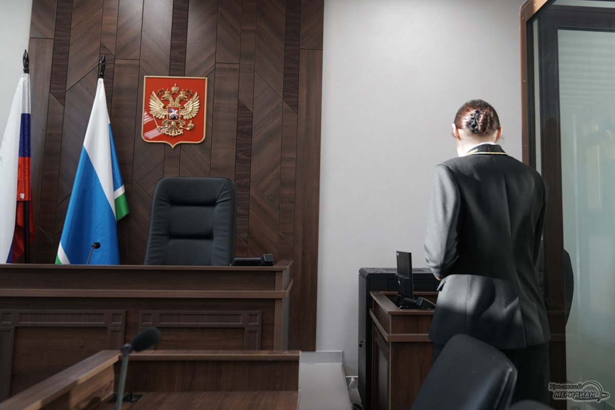 Свердловчанин получил 9 лет за серию краж автомобилей Kia Rio В Екатеринбурге суд признал Александра Галимова виновным в кражах 10 автомобилей Kia Rio в составе организованной группы на сумму более 13 5 млн Машины разбирали на запчасти и продавали Галимову назначили 9 лет колонии общего режима Материалы на других соучастников расследуются отдельно Подписаться на Уральский меридиан