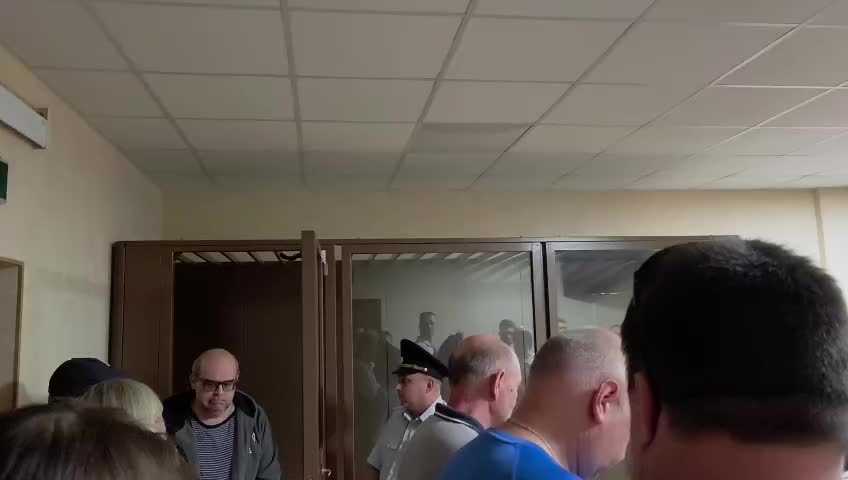 Суд рассматривает меры пресечения для экс-ректора УлГТУ и главреда «Новой Газеты — Рязань»