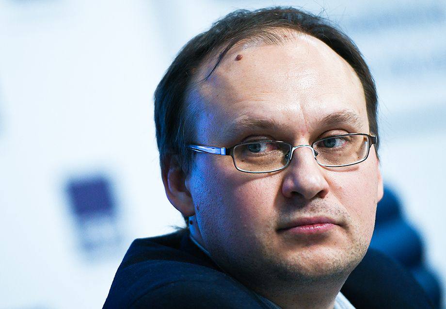 Появилась информация о допуске сборной РФ по хоккею на Олимпиаду. Международная федерация хоккея IIHF приняла решение о допуске мужской сборной России на Олимпиаду, написал спортивный агент Андрей Митьков. По его словам, спортсмены выступят в 2026 году в Италии. Разговор у меня шел о мужской команде, но алгоритм — по прецеденту — должен затронуть и женскую.