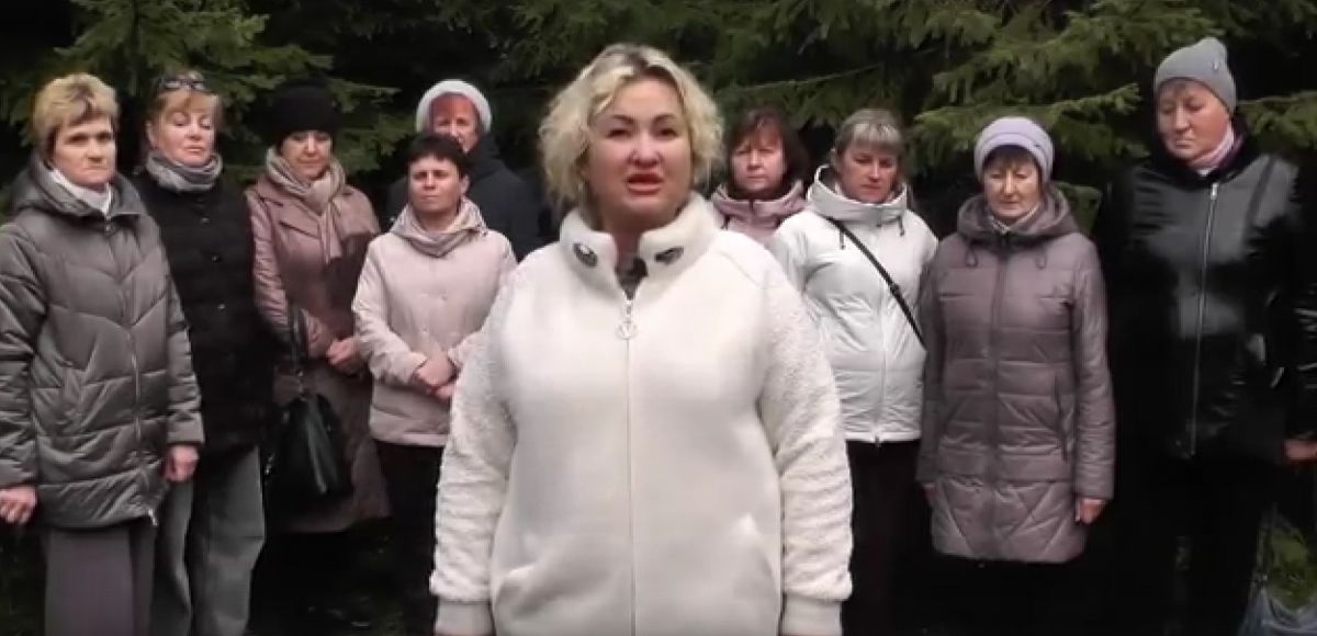 Орловцы обратились к депутатам с просьбой не допускать Парахина на должность мэра   newsorel ru fn 1746118 html Жители Орла обратились к депутатам городского совета с просьбой не допустить мэра Юрия Парахина на еще один срок   Прислать новость Подписаться