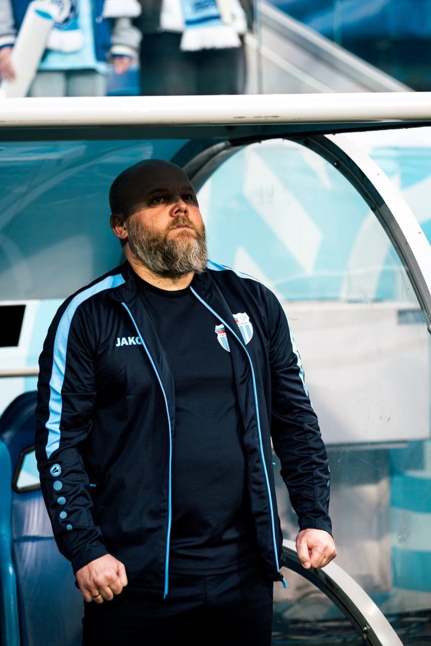 Денис Бояринцев покинул Ротор Специалист сам подал в отставку Об этом сообщается в соцсетях клуба Команда занимает седьмое место в лучшей лиге Сегодня она проиграла Челябинску 0 2 в большинстве news matchtv СК Ротор