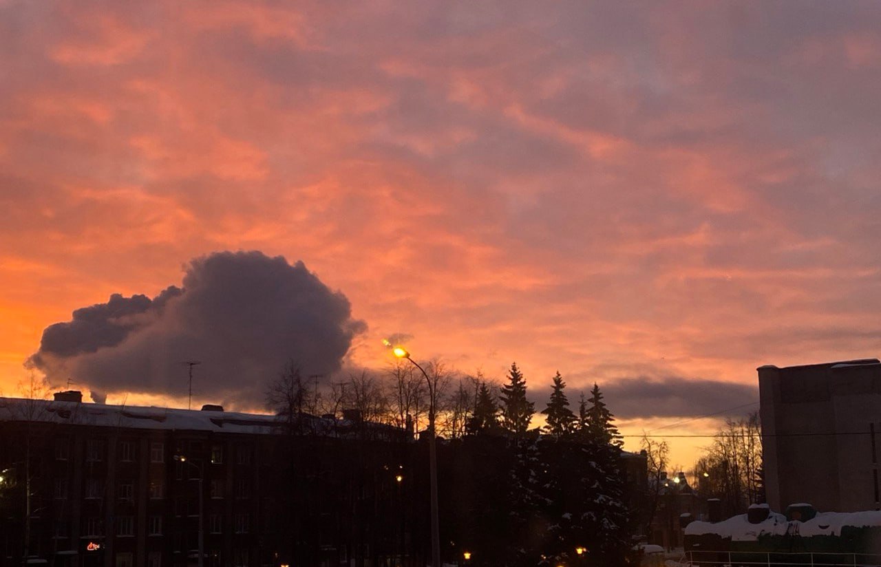 Световой день начнет активно прибывать уже завтра К новому году он увеличится на 5 6 минут рассказали в Московском планетарии Фото редакция Подписывайтесь на BFM И в MAX