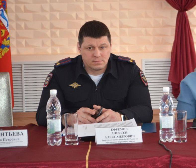 Замначальника отдела полиции по Сорочинскому городскому округу Алексея Ефремова суд отправил в СИЗО до 24 сентября. Его обвиняют в получении взятки в особо крупном размере.
