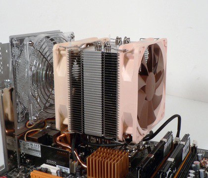 Noctua продолжает отправлять комплекты модернизации даже владельцам ретро кулеров под древний сокет AM2 Noctua отчиталась о своем довольно любопытном достижении Компания сообщила что отправила своим клиентам уже 500 000 комплектов модернизации позволяющих установить старые кулеры в системы на базе новых сокетов Noctua запустила программу отправки обновленных монтажных наборов в далеком 2006 году вместе с релизом платформы AMD AM2