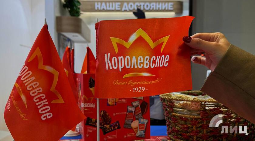 Луганский хладокомбинат планирует в будущем году расширить объемы продаж на ближнее зарубежье — Казахстан, Узбекистан и Беларусь. Об этом корреспонденту ЛИЦ на полях Петербургского экономического форума ПМЭФ сообщила директор по маркетингу Элина Малащюк. «Мы планируем расширяться, и каждый год будем наращивать объемы продаж и дистрибьюции. Также в следующем году мы будем активно выходить за пределы Российской Федерации — это Казахстан, Узбекистан, это Беларусь», — отметила она.