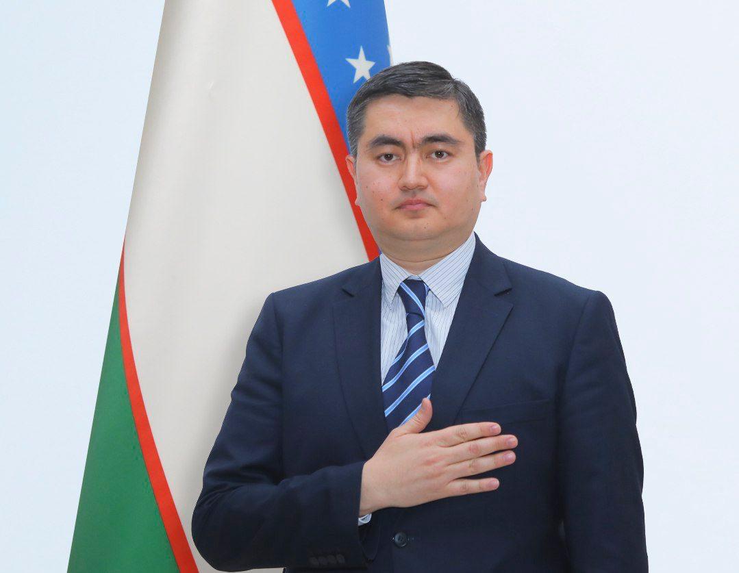 Бахтиев Абдурахмон Абдурашидович утверждён на должность заместителя хокима Ташкента по транспорту и дорожной инфраструктуре Абдурахмон Бахтиев в 2007 году окончил Ташкентский государственный юридический институт а в 2012 году Университет мировой экономики и дипломатии С 2019 года он работал ответственным сотрудником Администрации президента Республики Узбекистан Не пропускайте важное Подписывайтесь на официальный NovostiUZ доверяйте фактам а не слухам   Вы с Telegram Premium Поддержите нас одним нажатием Ссылка на пост   telegram me NovostiUZ 59982