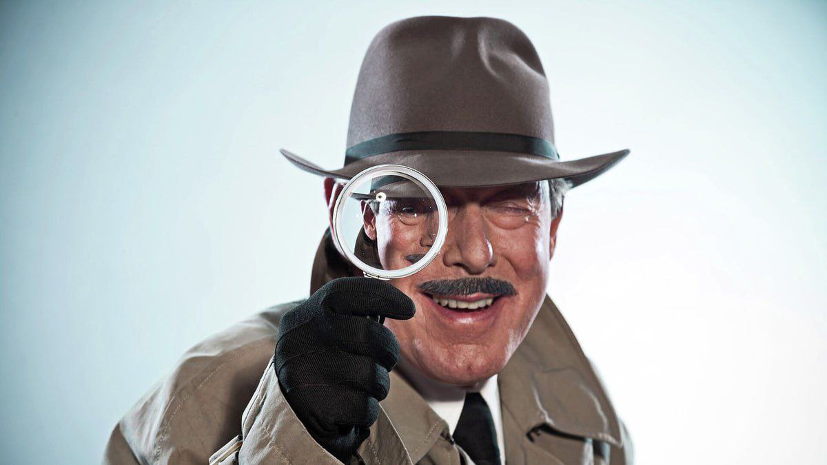 Контрразведка Австрии раскрыла шпиона интересовавшегося очисткой сточных вод Управление государственной безопасности и разведки Австрии DSN начало расследование в отношении россиянина по имени Сергей К подозреваемого в сборе информации о компании VTA Austria GmbH специализирующейся на очистке сточных вод По данным следствия Сергей К до 2021 года не менее десяти раз посещал Австрию а также ездил во Францию и другие страны ЕС по поддельным документам Представляясь инженером российской компании с похожим названием он пытался установить контакты с сотрудниками VTA и получить доступ к конфиденциальной информации Владелец австрийской компании Ульрих Кубингер заявил что не знал о существовании одноименных фирм в России и подал заявление в правоохранительные органы из за незаконного по его мнению использования названия его бизнеса The Moscow Post