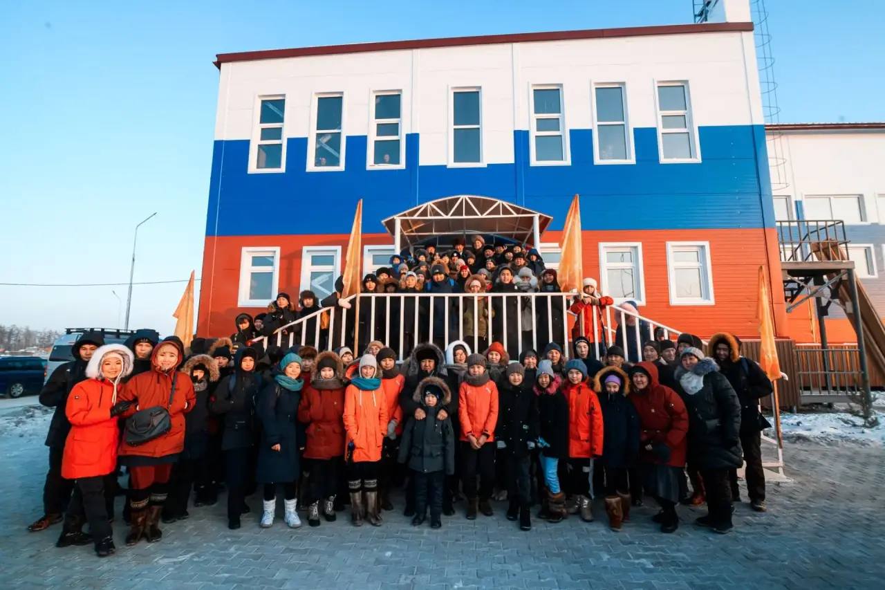 2026 2027 годы объявлены Годами спорта в Нюрбинском районе Соответствующее распоряжение подписал глава района А М Иннокентьев Решение принято в целях развития массового спорта популяризации здорового образа жизни и подготовки к IX Спортивным играм народов РС Я в 2027 году В ближайшее время будет сформирована оргкомиссия и утверждён план мероприятий Газета Ньурба Огни Нюрбы gazetanyurba ulusmedia