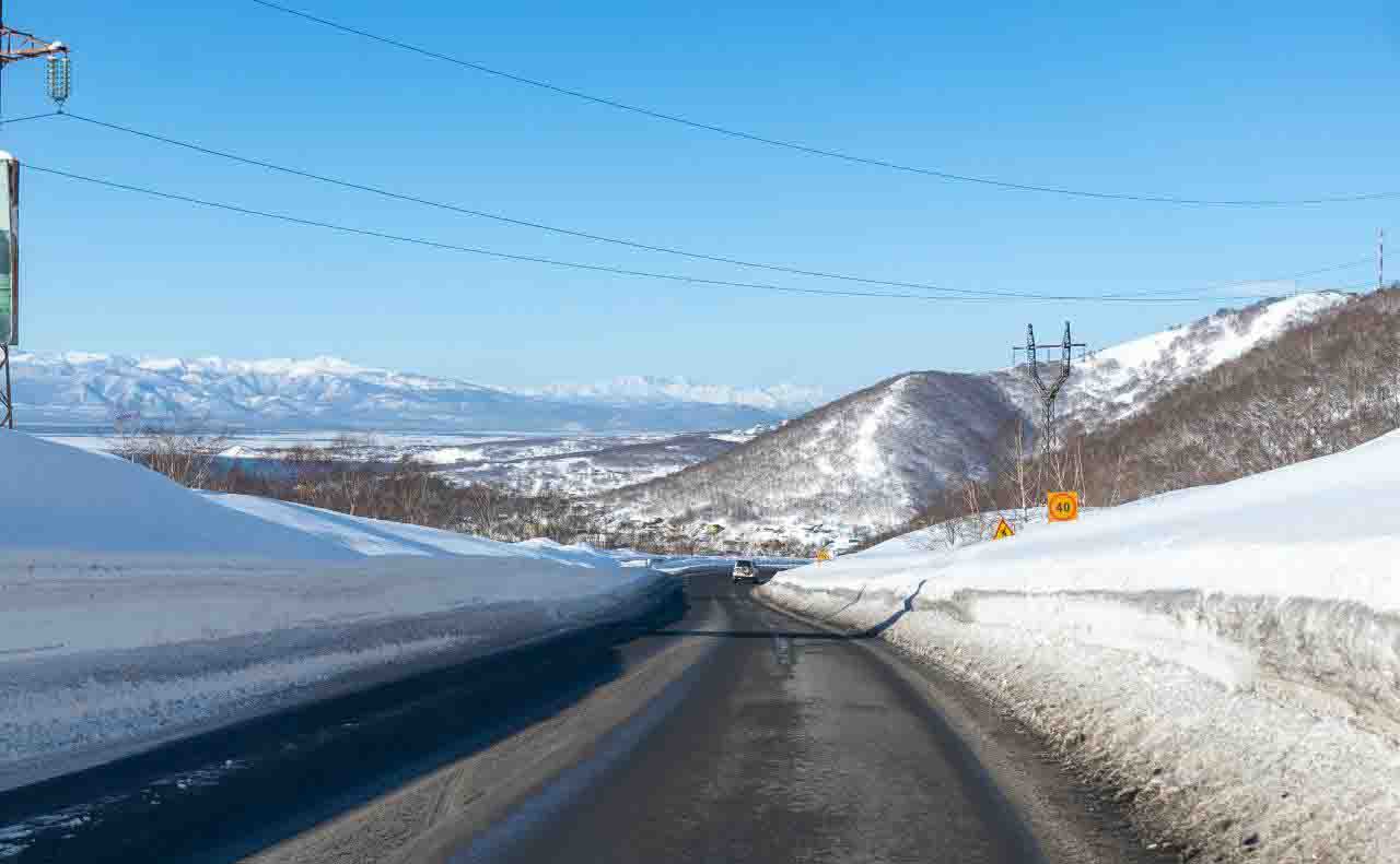 Дороги Петропавловска разгрузит новая магистраль ТЭЦ 1 ТЭЦ 2 Её строительство планируют начать уже в этом году В Петропавловске Камчатском уже в этом году начнется строительство долгожданной дороги которая соединит ТЭЦ 1 и ТЭЦ 2 Подрядчик уже готовится к старту работ оформляет разрешения закупает материалы готовит технику и персонал К активной фазе он планирует приступить с наступлением устойчивых положительных температур рассказали ИА Камчатское время в краевом правительстве Подробности по ссылке   kamtime ru article 837f62a6 dc3f 4496 b498 e30fe31bdd87 Предложка Макс
