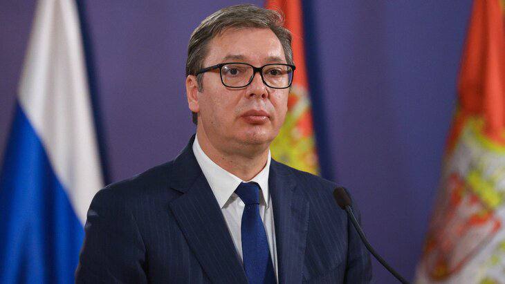 Вучич заявил о стремлении Сербии сотрудничать с США Президент Сербии встретился с помощником госсекретаря США Бренданом Ханраханом. На встрече сербский лидер заявил, что страна стремится к сотрудничеству с Соединёнными Штатами, а также поблагодарил США за постоянную поддержку процесса евроинтеграции Сербии. В частности, мы обратили внимание на стратегическое партнёрство между Сербией и США и на развитие сотрудничества во всех областях, от энергетики до искусственного интеллекта — рассказал о встрече Вучич.