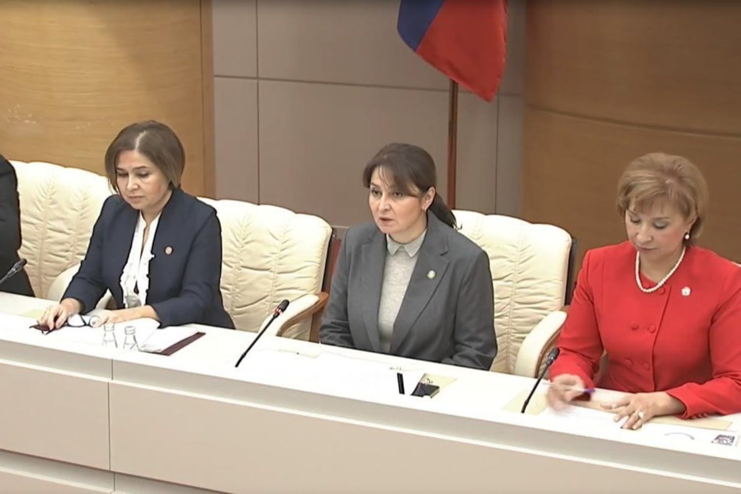 Четыре города Татарстана претендуют на звание Город трудовой доблести В число претендентов вошли Кукмор Чистополь Елабуга и Бугульма rv shorts