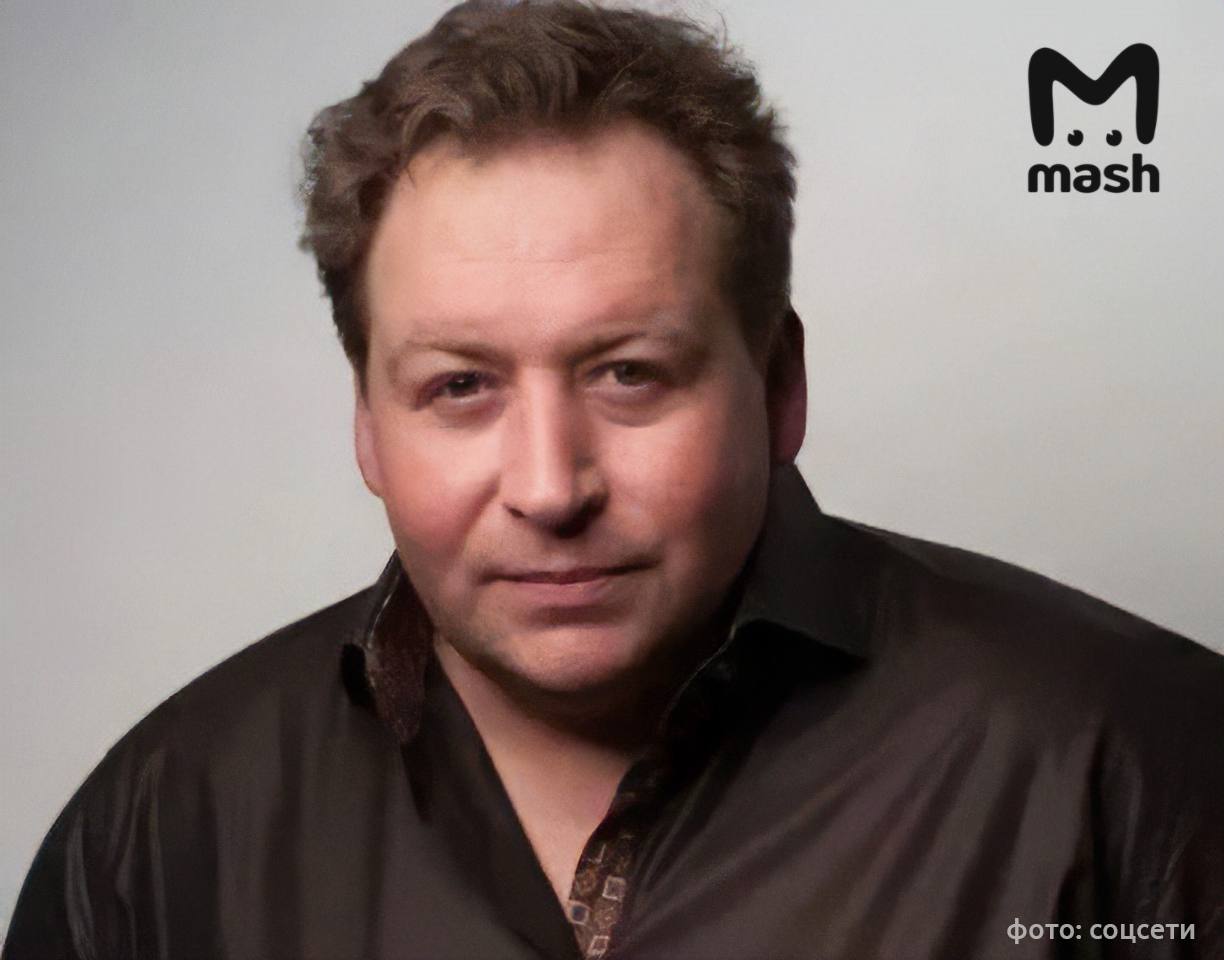 Актёру Станиславу Дужникову провели трёхчасовую операцию по уменьшению желудка — врачи борются с ожирением. У него диагностировали морбидное ожирение третьей степени и сахарный диабет второго типа. Болезнь имеет мультифакториальную природу. Дужников известен по роли в фильмах и сериалах: "ДМБ", "Каменская" и "Воронины".
