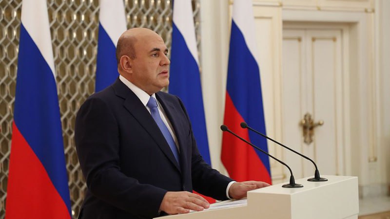 Фонд развития промышленности Хабаровского края будет докапитализирован на 300 млн рублей Распоряжение об этом накануне подписал Председатель Правительства РФ Михаил Мишустин Правительство выделило 1 4 млрд рублей на поддержку промышленных предприятий в регионах Субсидии поступят шести регионам Это Хабаровский край Чечня Вологодская Калининградская Ростовская и Тамбовская области Благодаря докапитализации будет обеспечена финансовая поддержка промышленных предприятий в форме льготных займов средства которых пойдут на реализацию инвестиционных проектов Как заявил в своём официальном телеграм канале губернатор Хабаровского края Дмитрий Демешин Федеральное финансирование мы направим в виде льготных займов от ФРП на поддержку современных производств В планах выпуск композитных материалов модернизация литейного производства дооснащение цеха по производству запчастей для авиастроения и другие проекты Фото Пресс служба Правительства РФ Подробнее на сайте Вести Хабаровск