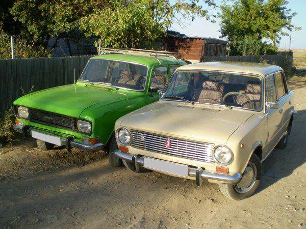 Жигули и Москвичи уходят в историю официально с 1 февраля в Узбекистане запретят ездить на старых машинах С 1 февраля 2026 года в Узбекистане будет запрещено использование и перерегистрация автомобилей возрастом 50 лет и старше за исключением антикварных машин Об этом сообщили в пресс службе Минюста Такие машины будут сниматься с учёта и не смогут участвовать в дорожном движении СБДД переходит на цифровой формат договоры купли продажи и счета фактуры будут оформляться онлайн Подпишитесь и следите за актуальными новостями на нашем канале   telegram me joinchat AAAAAEEdc qam7052mnXKA