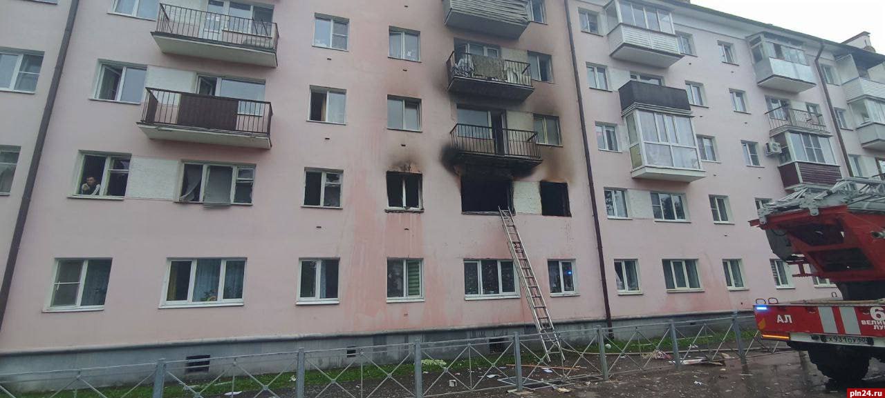 В результате взрыва в квартире в Великих Луках есть пострадавшие