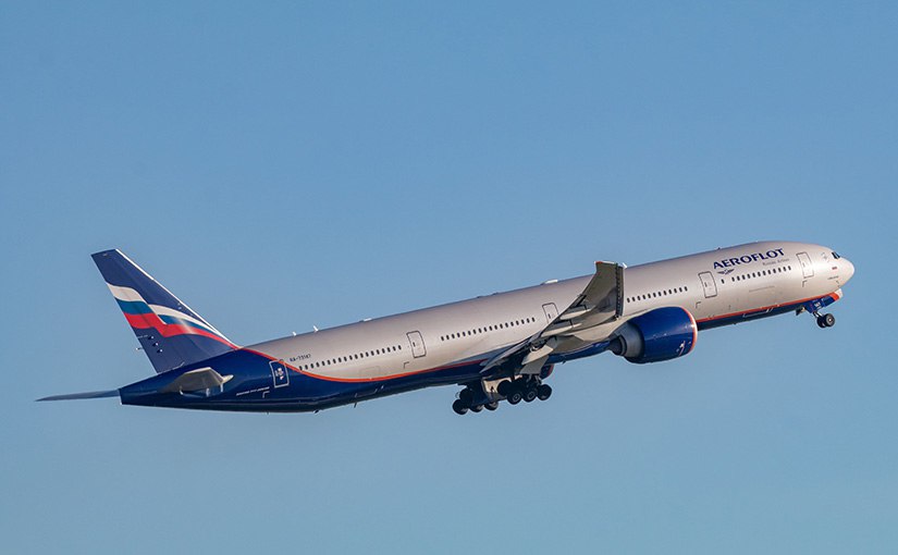 Боинг 777 Аэрофлота планирует вылететь на Камчатку только завтра утром Сегодня утром борт не стал садиться на полуострове и улетел на Сахалин В Аэрофлоте пояснили почему самолет не приземлился в аэропорту Петропавловск Камчатский Елизовов и его вылет из Южно Сахалинска задерживается Подробности по ссылке kamtime ru article 0e13d805 347e 48b7 b8e1 8d04c3f99395