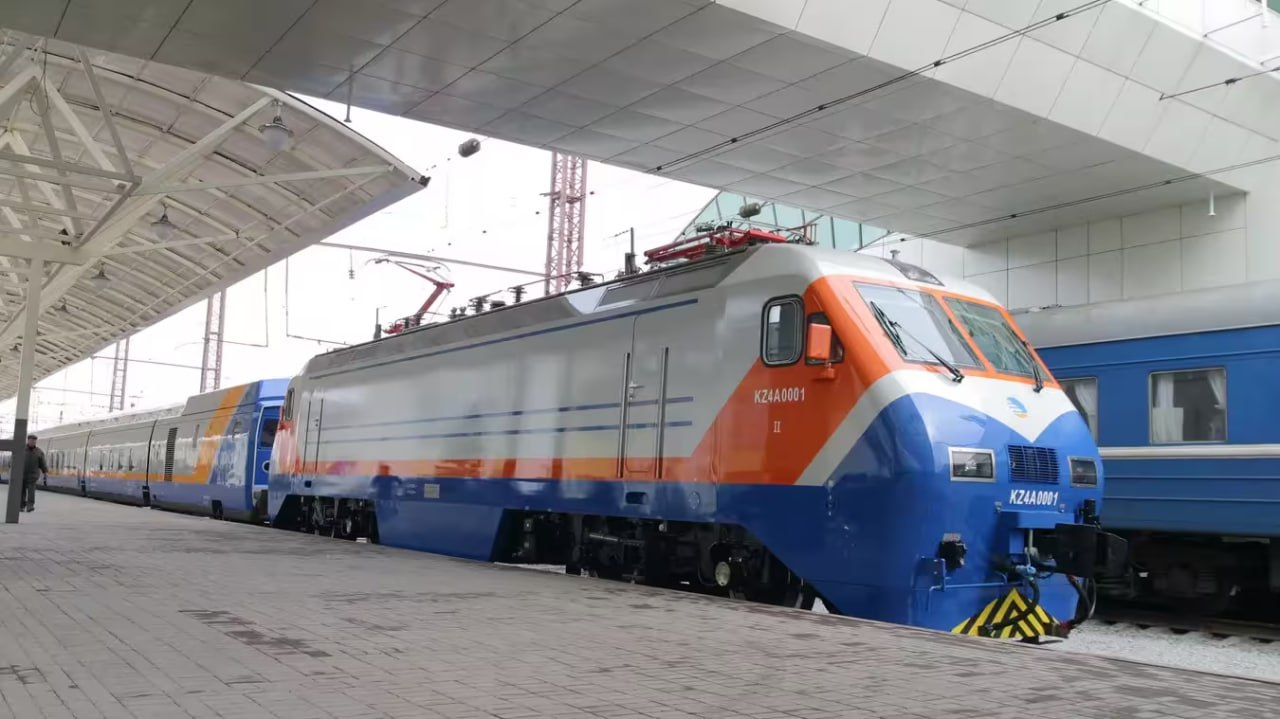 С декабря поезд Алматы Ташкент будет курсировать ежедневно Рейсы обеспечат перевозку более 400 пассажиров в день и будут выполняться поездами Тальго повышенного комфорта   uznews uz ru news 104772 uznews