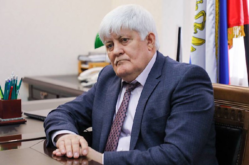 Магомед Гаджи Айдиев освобожден от должности начальника Управления Правительства Дагестана по вопросам переселения лакского населения Новолакского района на новое место жительства восстановления Ауховского района Соответствующий Указ об отстранении подписал глава региона Сергей Меликов Напомним в декабре прошлого года экс главу Новолакского района заключили под стражу на 2 месяца по решению Кировского районного суда Махачкалы