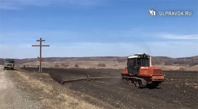 Нынешняя весенняя посевная кампания начинается в Ульяновской области гораздо позже чем в 2025 м Коррективы в планы аграриев вносит погода в большинстве муниципалитетов региона господствуют дожди днем не хватает солнечных лучей а ночью фиксируются заморозки Опасно ли для урожая смещение сроков полевых работ разбирался журналист ulpravda ru