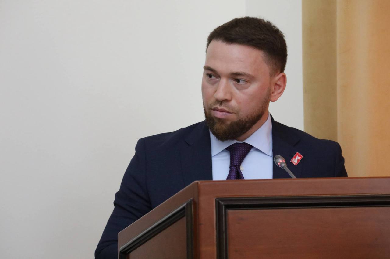 Объем инвестиций в Дагестане вырос на 27 в первом полугодии 2025 году Объем инвестиций в основной капитал Дагестана в первом полугодии 2025 года составил 145 8 млрд рублей что на 31 4 млрд рублей больше показателя аналогичного периода прошлого года По словам Хаджимурада Исрапилова руководителя агентства по предпринимательству и инвестициям Дагестана в республике наблюдается устойчивый рост основных показателей инвестиционной деятельности и предпринимательства Он добавил что по итогам года также ожидается значительный рост IsrapilovKhadzhimurad Подписаться Забустить