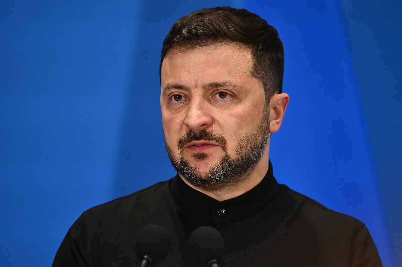 На Украине приостановили участие в Оттавской конвенции о противопехотных минах Закон подписал Владимир Зеленский, сегодня документ одобрила Верховная рада. Как подчёркивала официальный представитель российского МИДа Мария Захарова, Киев не выполнял положения конвенции и до объявления о решении выйти из неё использовал противопехотные мины против гражданского населения. Подпишись на «Говорит Москва»