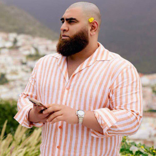 В Москве завершили расследование дела против Арсена Маркаряна который обвиняется в оскорблении памяти защитников Отечества сообщает СК По данным следствия в марте 2025 года он опубликовал в интернете видео с оскорблением памяти защитников Отечества в том числе подвига Александра Матросова а также материалы с оправданием нацистской идеологии Следствием собрана достаточная доказательственная база в связи с чем уголовное дело передано для направления в суд заявили в ведомстве Telegram MAX Читать эксклюзив