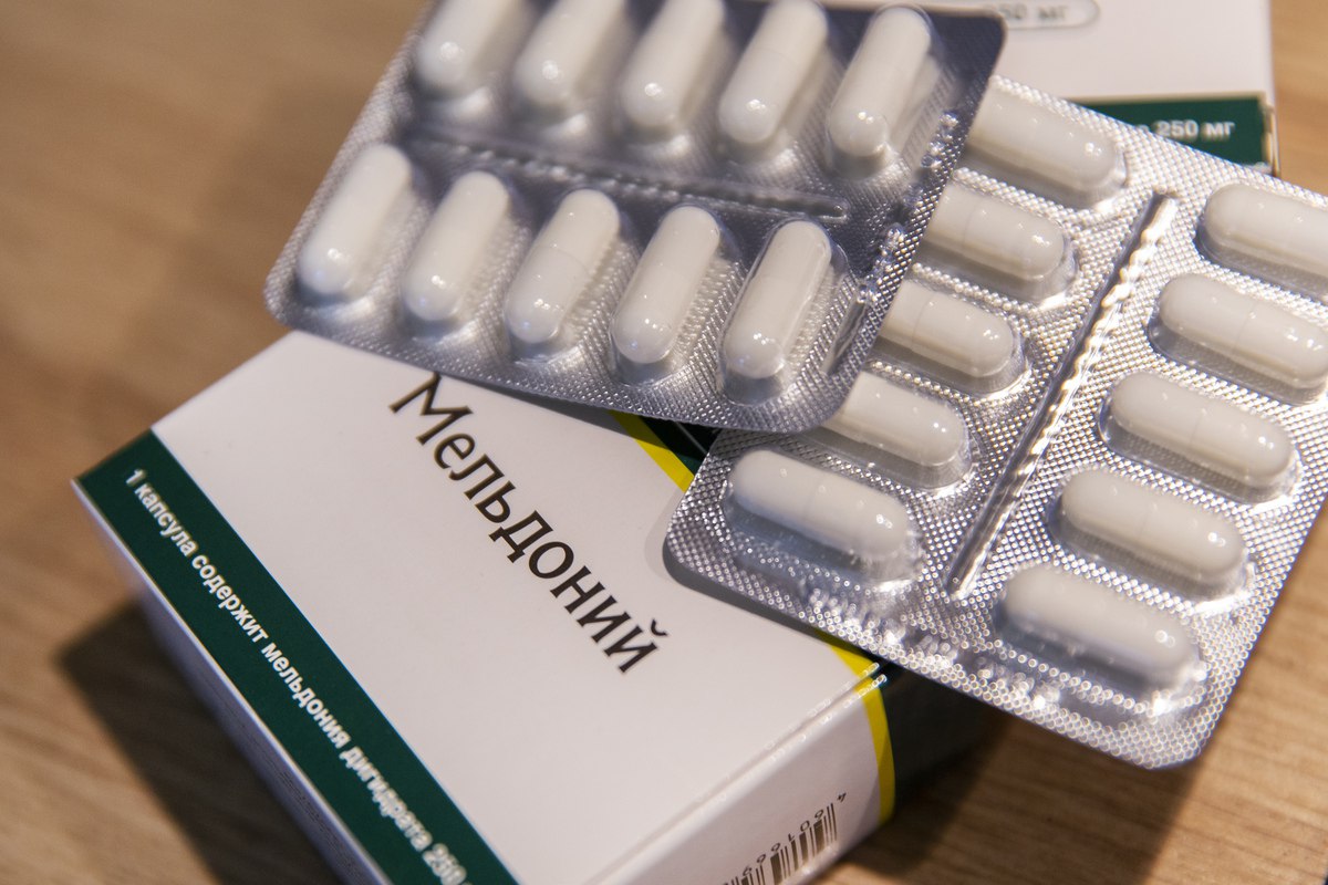 РУСАДА дисквалифицировало 17 летнюю горнолыжницу за мельдоний Российская горнолыжница Софья Решетник дисквалифицирована на три года за нарушение антидопинговых правил Об этом сообщается на сайте РУСАДА В допинг пробе 17 летней спортсменки был обнаружен запрещенный мельдоний Дисквалификация Решетник которая является неоднократной победительницей всероссийских соревнований отсчитывается со 2 декабря 2024 года по 1 декабря 2027 года Мельдоний входит в список запрещенных веществ Всемирного антидопингового агентства WADA с 1 января 2016 года Global Look Press Подписаться на РБК Спорт