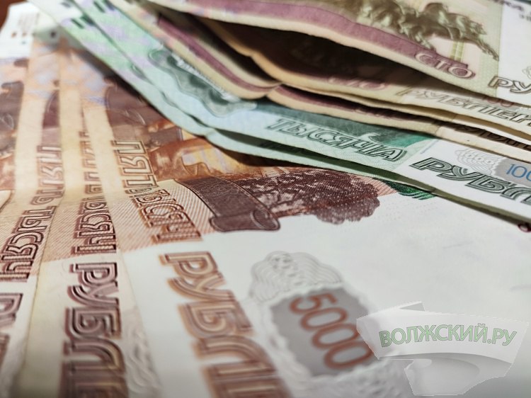 На любые цели в Волгоградской области многодетным выплачивают по 89 тысяч рублей В Волгоградской области свыше 1 6 тысячи многодетных семей получили единовременную выплату Как рассказали Волжский ру в комитете социальной защиты населения её размер составляет 89 тысяч рублей Получить деньги могут родители имеющие гражданство РФ и постоянную прописку на территории Волгоградской области третьему ребенку которых исполнилось три года При этом учитывается среднедушевой доход семьи и он не должен превышать полуторную величину прожиточного минимума Подробнее на Волжский ру www volzsky ru index php wx 16 wx2 81612 ВолжскийРу волжский vlz