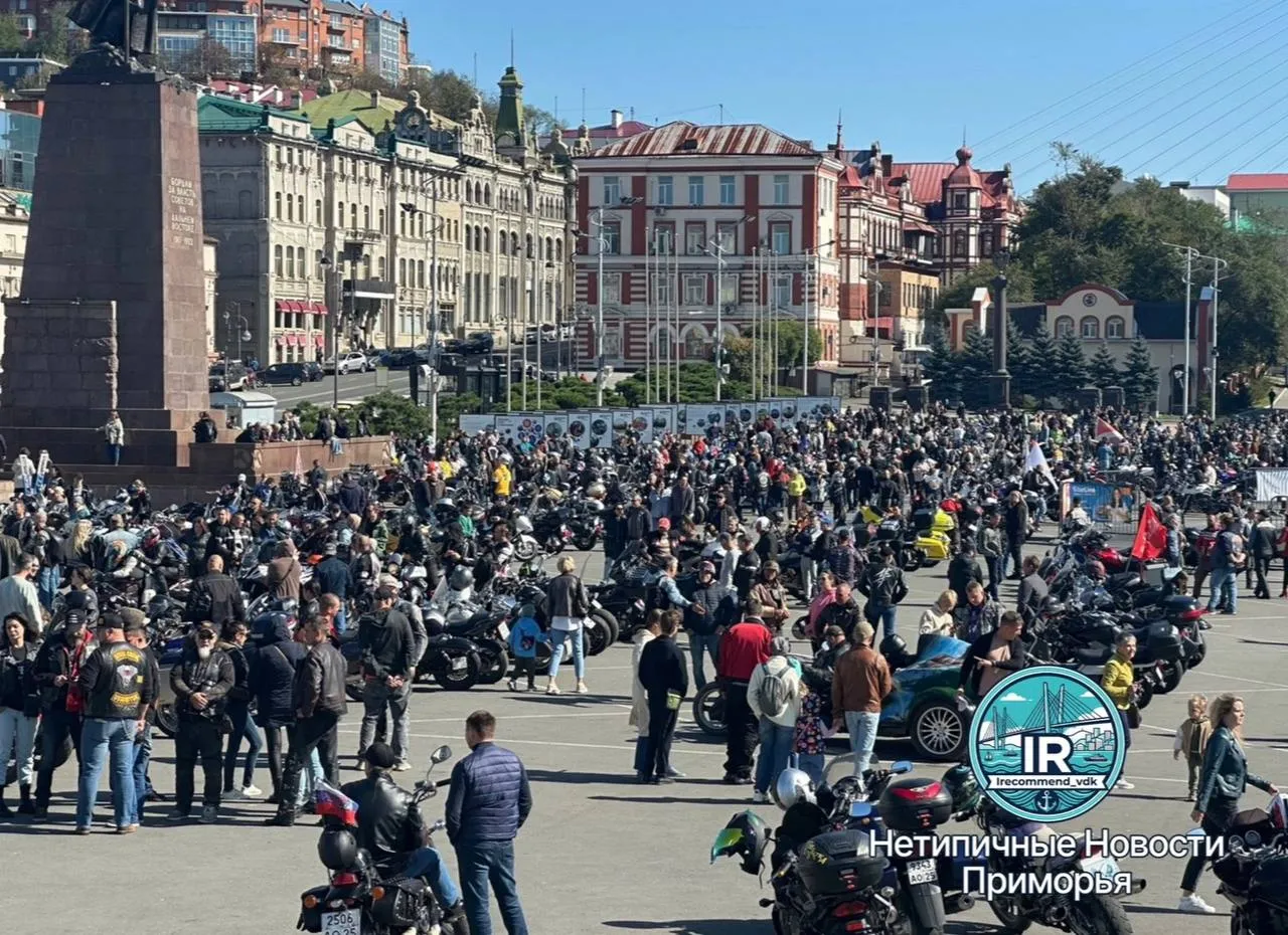 2 мая с 10 00 до 15 00 на площади Борцов Революции пройдет открытие байкерского сезона Посмотреть мотоциклы приглашают всех желающих Приходите с детьми Прислать материал админу