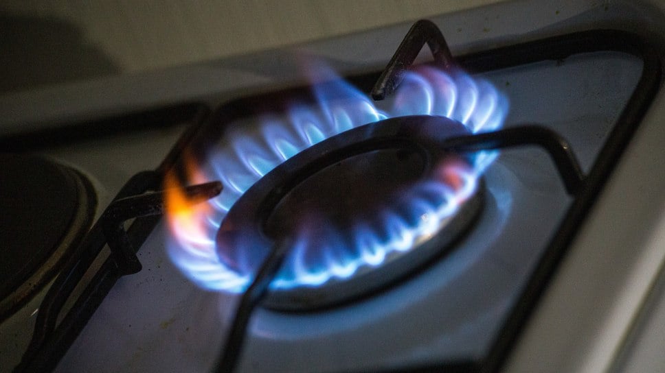 В Ростове Великом 570 абонентам временно отключат природный газ из-за планового ремонта подземных сетей низкого давления. Работы начнутся 26 мая с 9:00 и затронут 21 улицу, включая Пушкинскую, Вишневского, Гоголя, Комсомольскую и Гладышева. Фото: Влад Некрасов/Коммерсантъ Еще больше новостей — в Telegram-канале «Ъ-Ярославль»