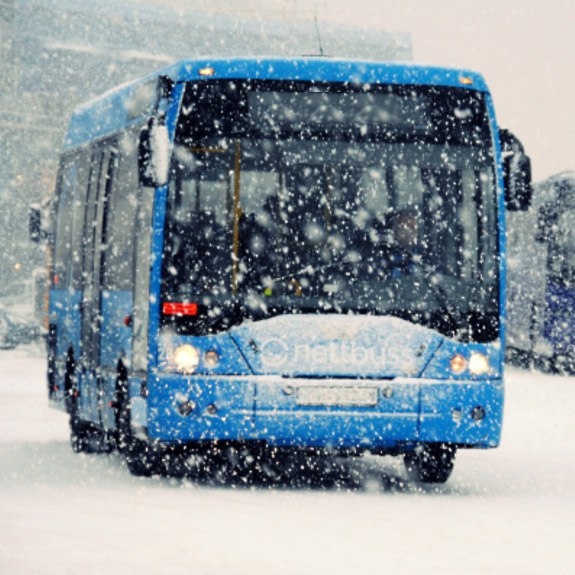 Еще на шести автобусных маршрутах Иркутска подорожает проезд Начиная с 25 декабря стоимость увеличится до 50 рублей Об этом администрацию города уведомили перевозчики работающие на данных маршрутах Повышение коснется следующих маршрутов 5К Центральный рынок микрорайон Солнечный 9 Центральный рынок с Дубинина 11К Бульвар Постышева Центральный Рынок 17 микрорайон Солнечный Центральный рынок 23 Центральный рынок Реабилитационный центр 49 микрорайон Топкинский Автовокзал Центральный рынок Ранее ИА Альтаир сообщал что с 25 декабря также до 50 рублей за поездку поднимется стоимость проезда на маршрутах 81 Центральный рынок Китай город и 83 Центральный рынок микрорайон Радужный