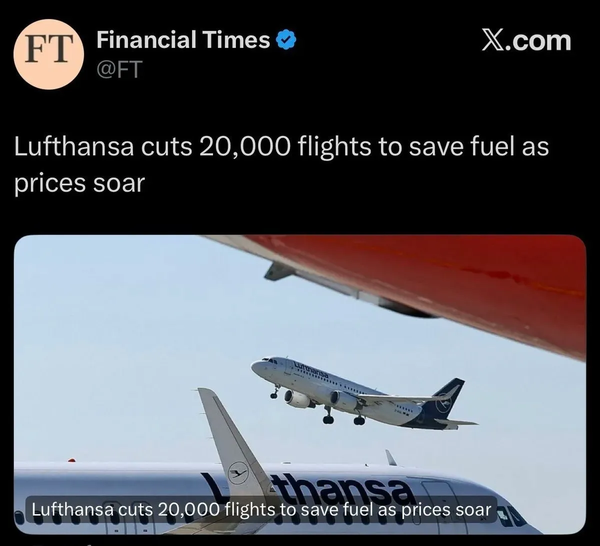 Немецкая Lufthansa отменит 20 000 перелетов из за нехватки авиатоплива сообщает The Financial Times Как заявляют эксперты Европе угрожает уже в мае жесткий дефицит авиационного топлива если не будет разблокирован Ормузский пролив Sputnik Молдова Telegram Сайт VK OK Rutube Дзен MAX