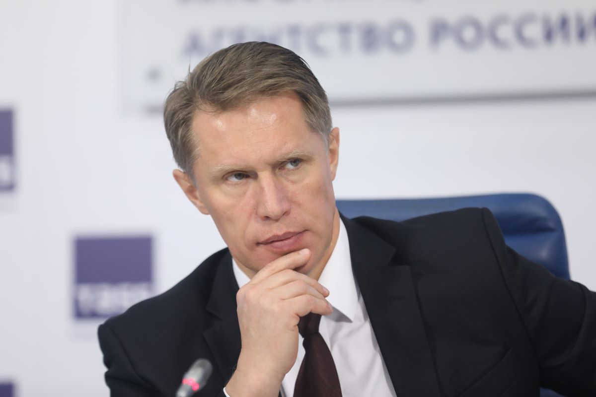 Министр здравоохранения РФ Михаил Мурашко проведет лекцию о безопасности пациентов   19 сентября в 09 00 по Мск Министр здравоохранения РФ Михаил Мурашко проведет лекцию приуроченную ко Всемирному дню безопасности пациента и посвященную безопасной медицинской помощи для каждого новорожденного и каждого ребенка Присоединиться к трансляции лекции сотрудникам и обучающимся можно по ссылке   kinescope io 0crZr4xdWoRfZUaVkdhTpA   Всемирный день безопасности пациентов отмечается ежегодно В этом году он проходит под лозунгом Безопасность пациентов с самого начала Цель Всемирного дня безопасности пациентов повышение осведомленности общества о рисках возникающих в процессе оказания медицинской помощи