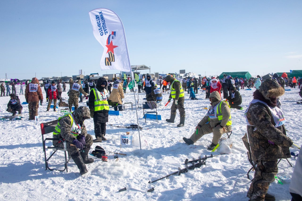 XV фестиваль Сахалинский лёд состоится 21 февраля Жителей и гостей островного региона приглашают на XV юбилейный фестиваль любительской зимней рыбалки Сахалинский лёд В этом году он состоится 21 февраля сообщают в областном министерстве по рыболовству Организаторы готовят особенную программу полную сюрпризов Ожидаются творческие номера конкурсы мастер классы и конечно состязания по подлёдной рыбалке Победители и призёры будут удостоены ценными призами Регистрация стартует за 2 недели до начала соревнований подробности и детали опубликуют позже на сайте фестиваля а также на всех информационных ресурсах минрыбы региона   Прислать новость Подписывайся на нас MAX Telegram WhatsApp ВК