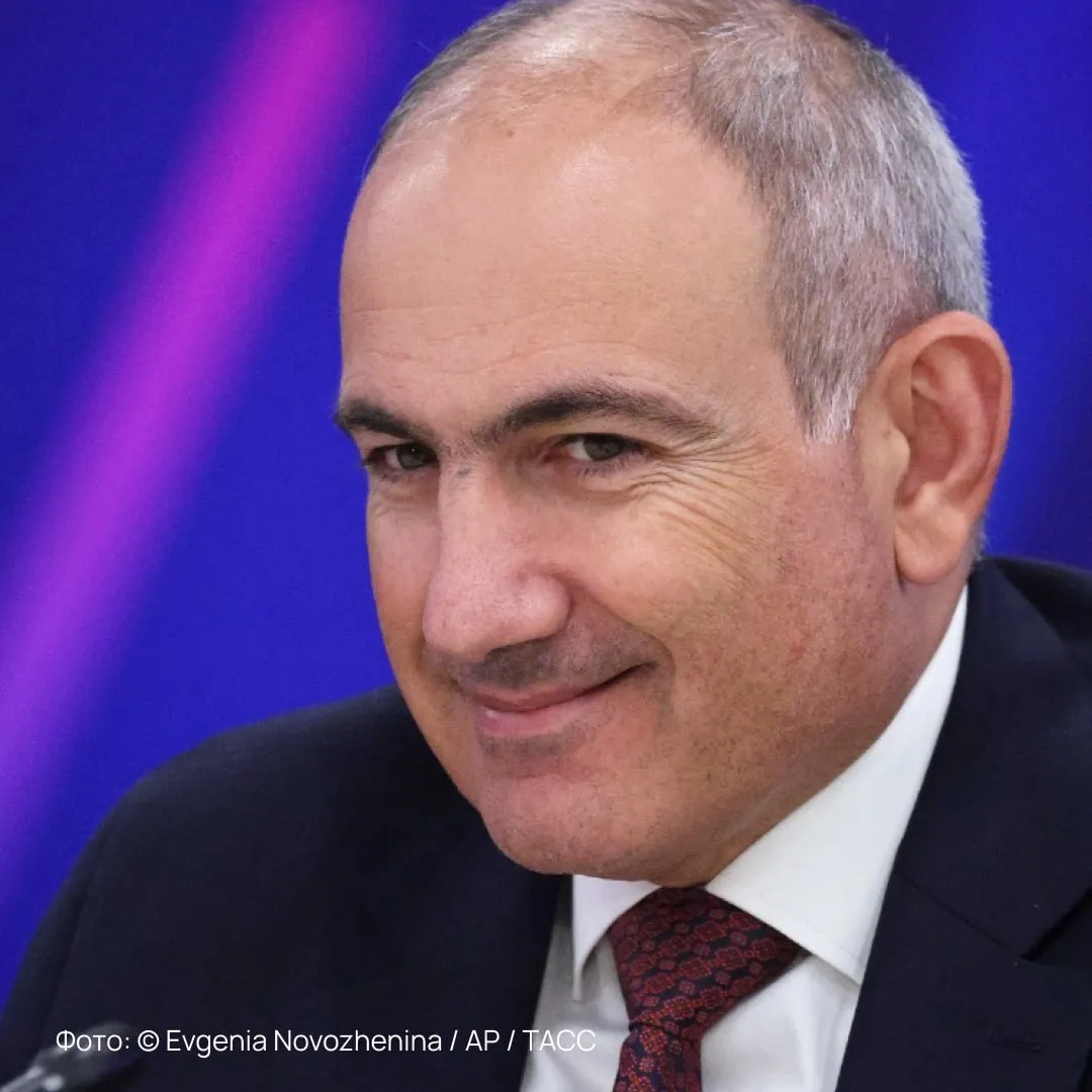 Пашинян не приедет в Москву на 9 Мая Премьер министр Армении отказался от участия в параде Победы сославшись на тотальную занятость По его словам всему виной предвыборная кампания перед парламентскими выборами Истинные причины занятости армянского лидера ни для кого не секрет Пока в Москве будут чествовать ветеранов Никол Воваевич будет оттачивать навыки съемки в TikTok и дегустировать уличный фастфуд на камеру   Подпишитесь на Абзац в Максе