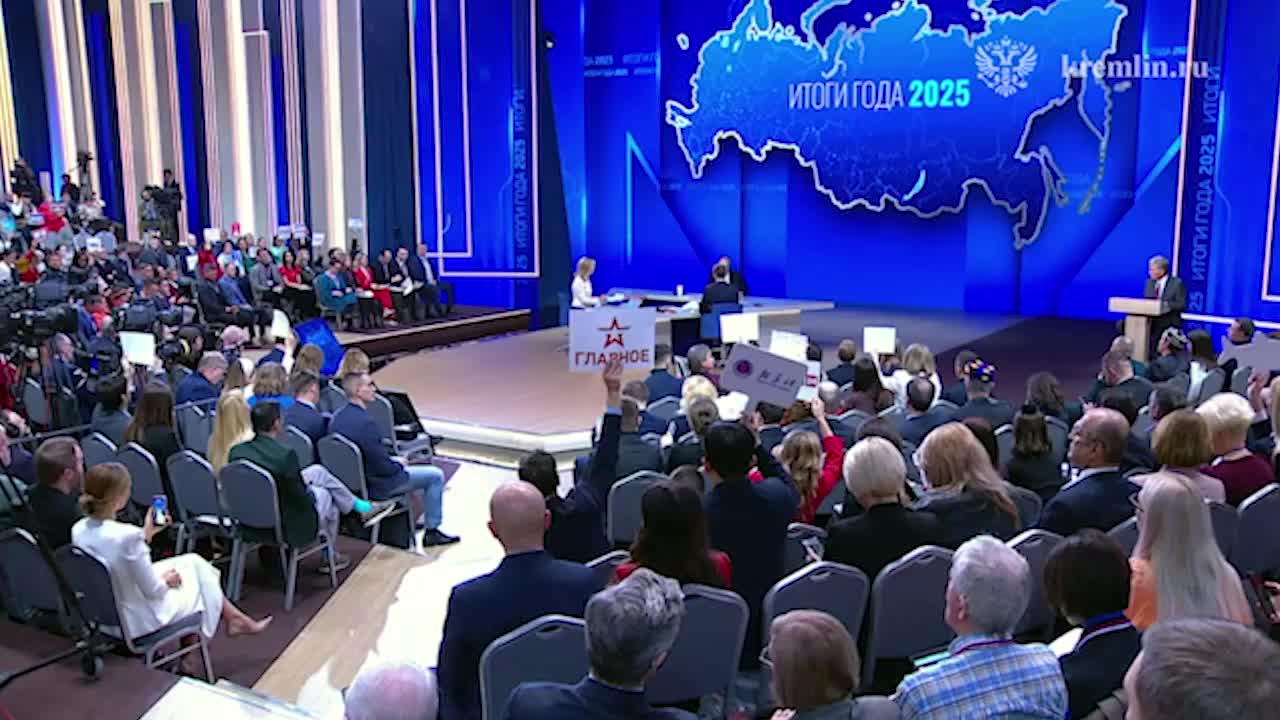 Путин подчеркивает важность единства народов России в условиях специальной военной операции