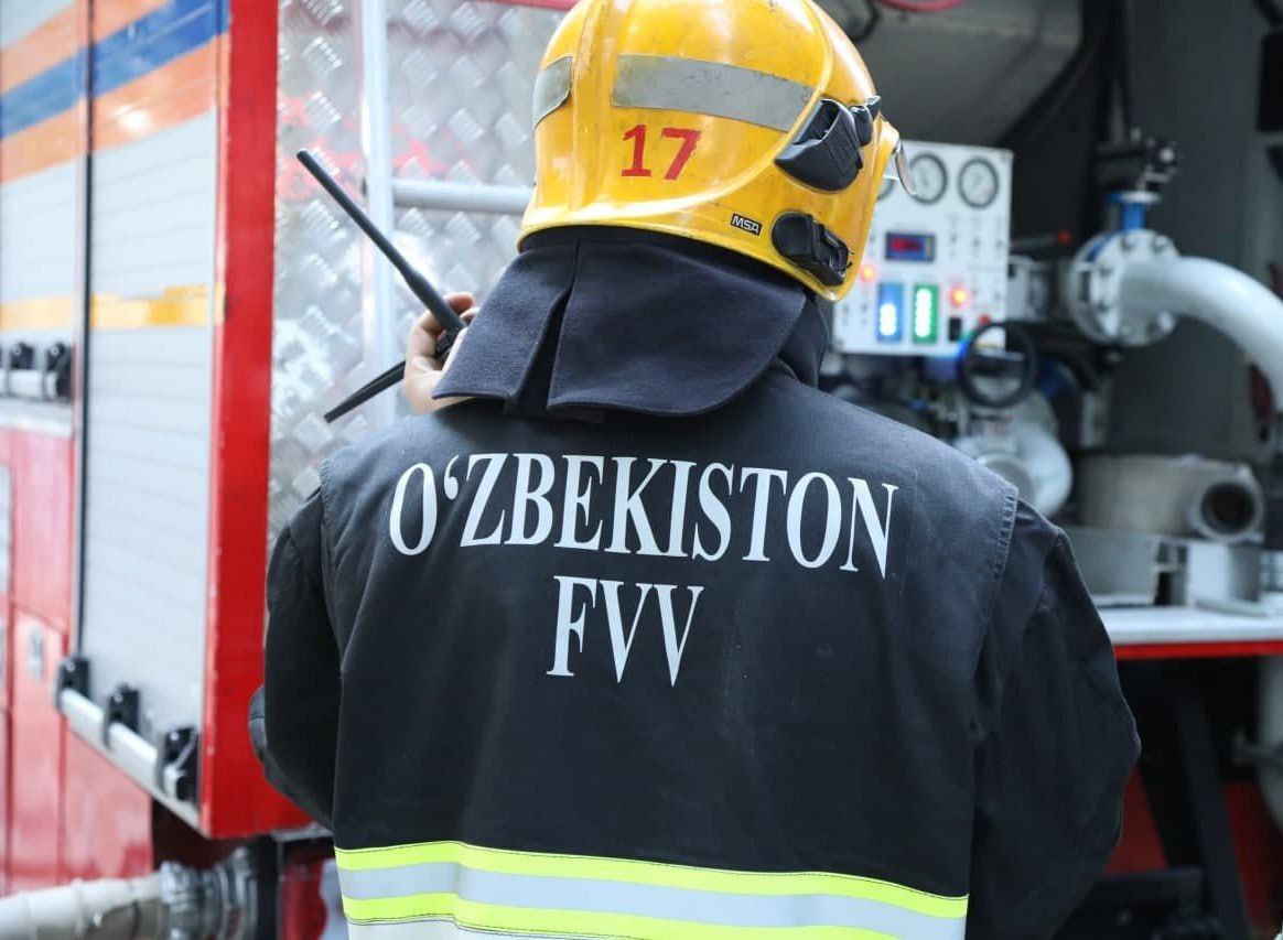 Пожар на мобильной АЗС в Ургенче: сгорело 3 тонны бензина  По предварительным данным, возгорание произошло во время слива бензина из топливозаправочной автоцистерны в резервуар для хранения топлива.  Подробнее         Новости, события, мнения    Мобильное приложение  IOS   Android