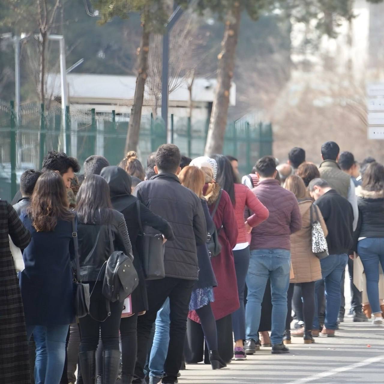 52 из 1 миллиона 657 тысяч 568 человек подавших заявление на пособие по безработице в течение 11 месяцев 2025 года не получили ни копейки от Турецкого агентства по трудоустройству İŞKUR