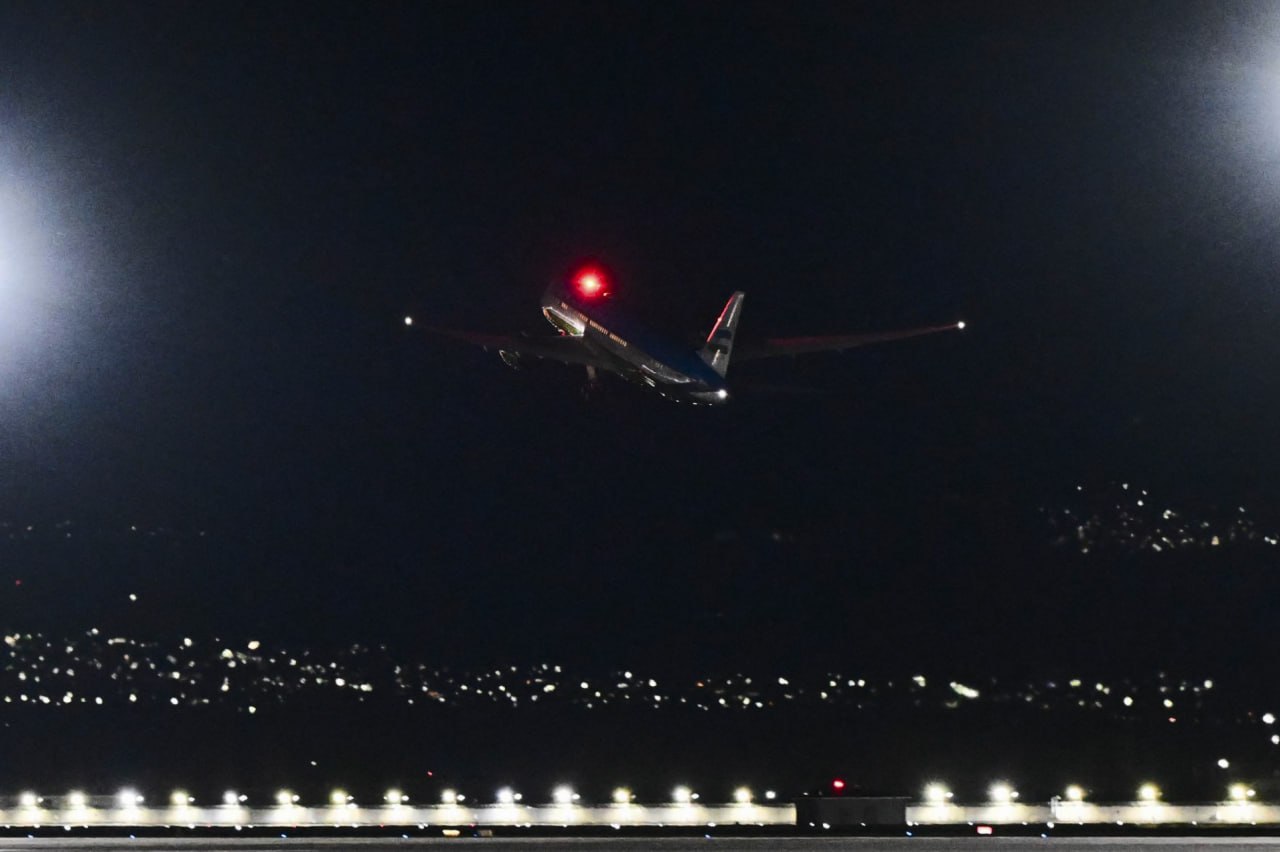 Шавкат Мирзиёев отбыл в Туркменистан repost uz road to forum Подписывайтесь на Repost